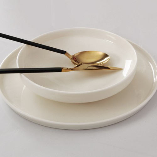 Picture of Royal Mademoiselle New Bone Dinnerware Plate