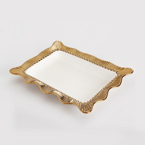 Picture of Ruche Serving Rectangle Plate Medium Size - Gold